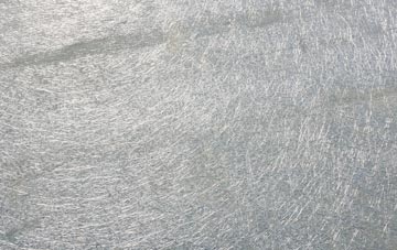 Lionacuidhe laminate fibreglass or shingles?